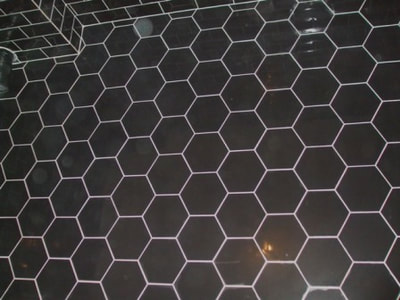 Gresie hexagonala neagra